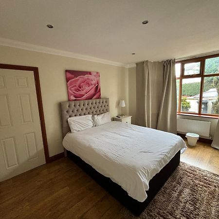 Shared House On Southmead Hotel Bristol Exterior foto