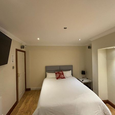 Shared House On Southmead Hotel Bristol Exterior foto